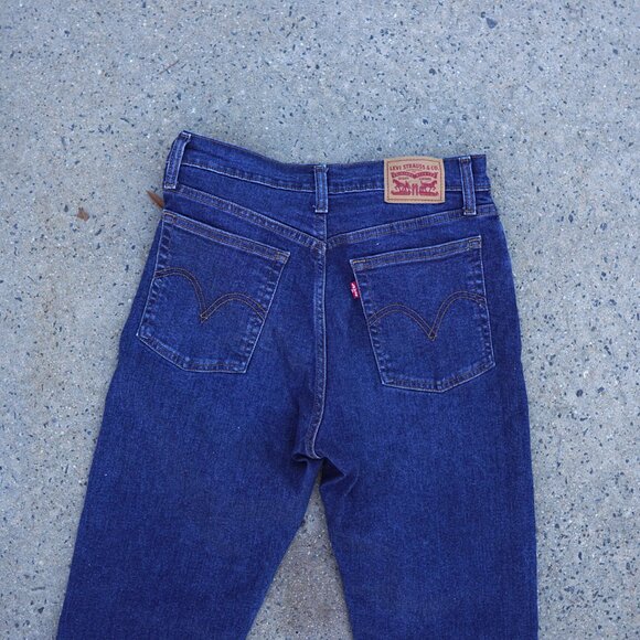 Levi's Wedgie Straight Jeans W29 L28 High Rise Button Fly Best Selling Fit - Picture 5 of 12